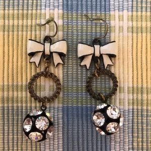 Betsey Johnson hanging earrings